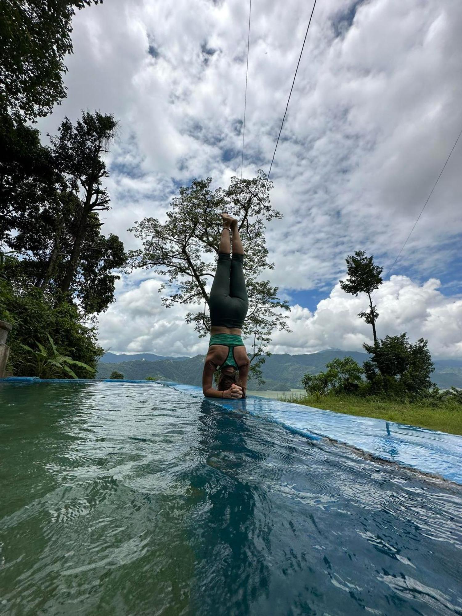 Into The Wild Pokhara Villa Kāskī Eksteriør billede